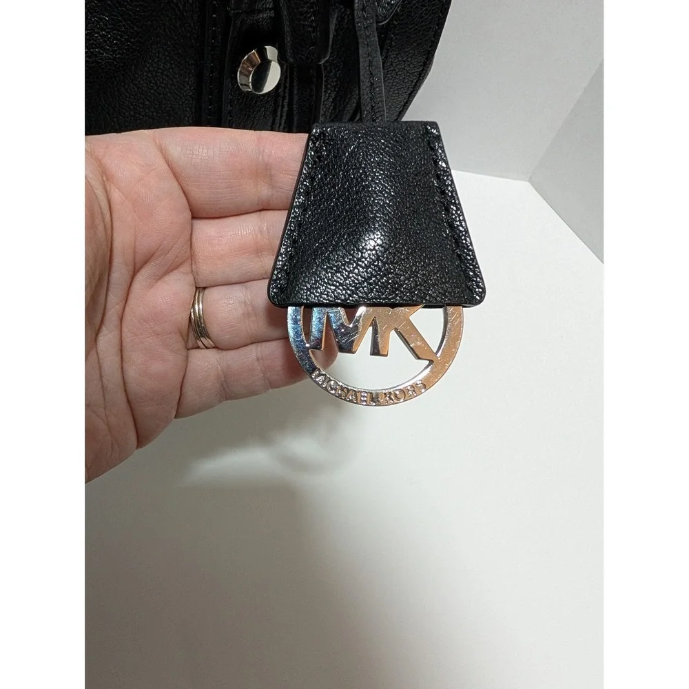 Michael Michael Kors Bedford Designer Black Leather Satchel‎ Crossbody Handbag